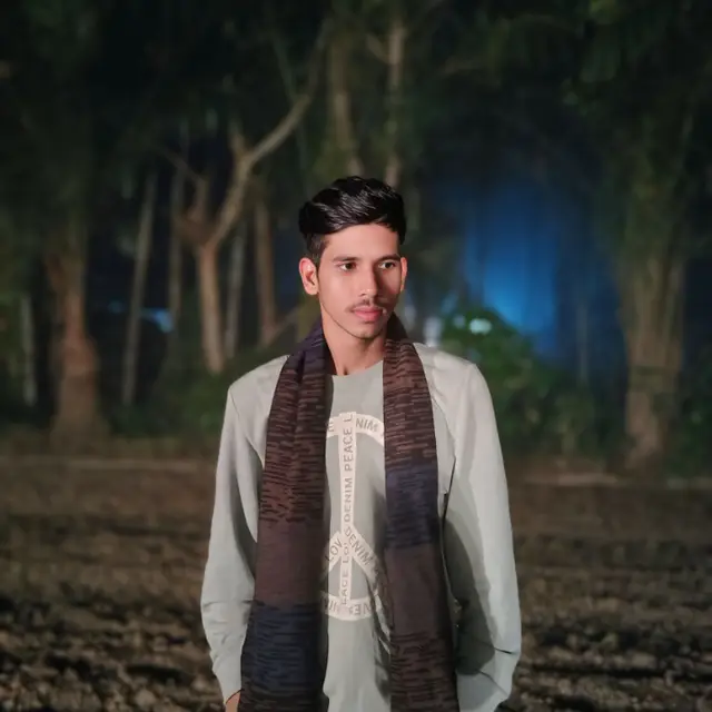 টাকা ছারা পুরুষের কোন মূল্য নেই..! পরিবার, বন্ধু,বান্ধব, আত্মীয়-স্বজন, কেও মূল্য দিবেনা..💔🖤💔                                   #viral #foryou #noyon #toxci