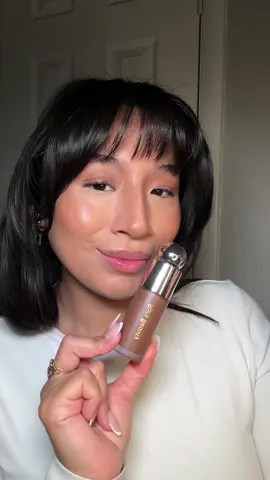 I’m wearing the shade “serene” it’s giving bronzy goddess 🤎 @Rare Beauty liquid contour  #rarebeauty #contourtutorial #liquidcontour #MakeupRoutine #beauty #beforeandafter #newmakeup #bronzer #makeupreview #rareroutine #rarebeautycontour 