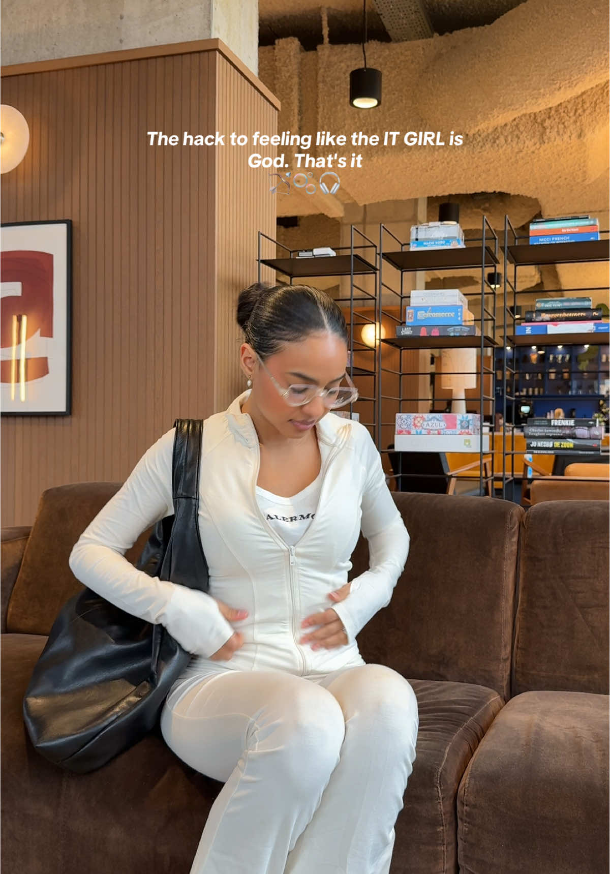 God will give you that glow you're looking for. You're welcome💕💕💕 #itgirl #itgirlstyle #itgirlaesthetic 