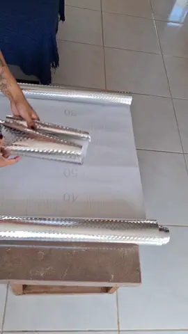 colocando esse papel no fundo do armário pra proteger ,não arranhar o armário ✨️🤭 #fyyy  #fyyyyyyyyyyyyyyyyyyy 