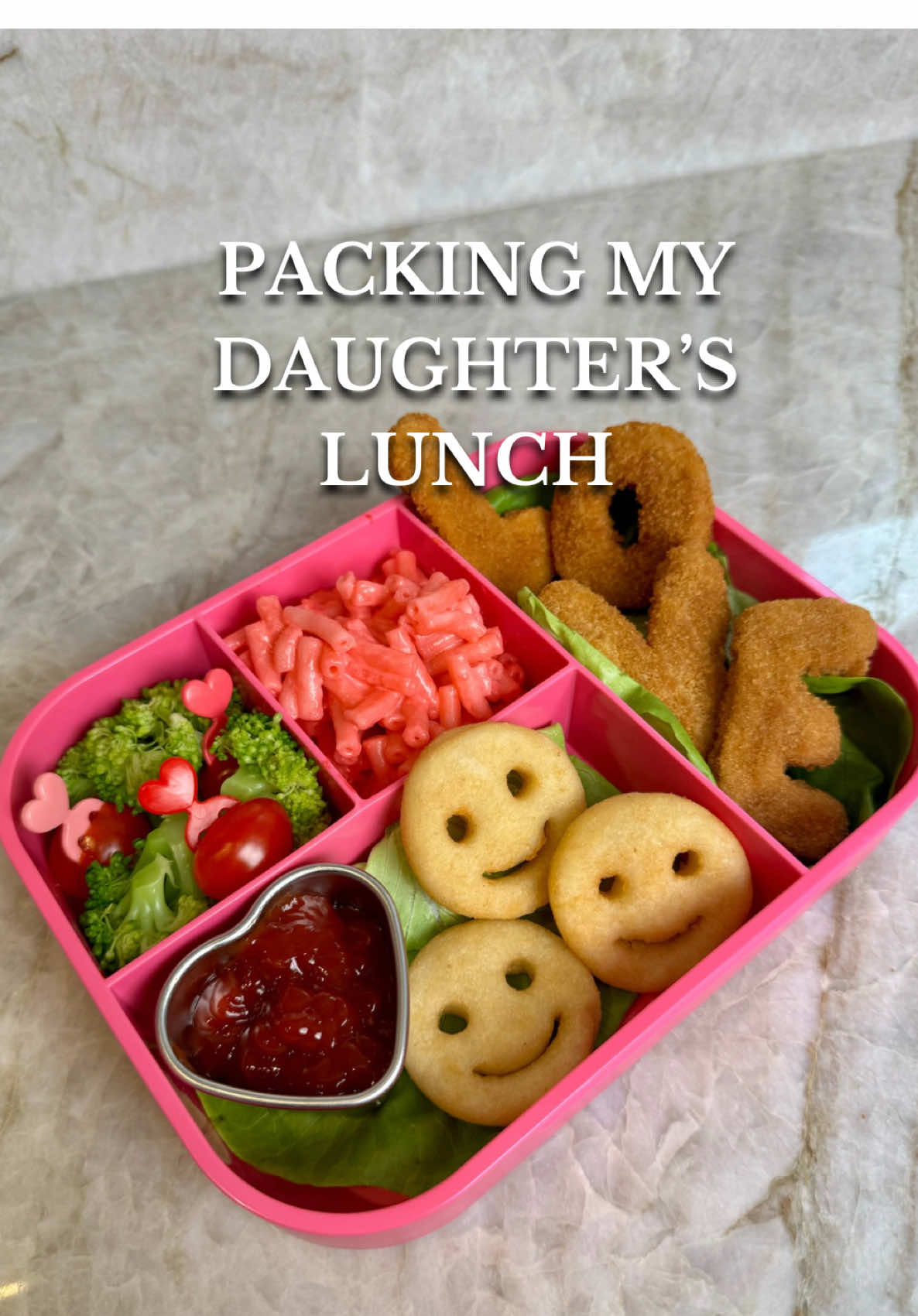 A Valentine’s Day themed lunch for my daughter 🩷 #lunchideas #bentoboxlunch #packinglunchformykid #ValentinesDay #lunchideas #schoollunchideas #easylunchideas #creatorsearchinsights #asmrsounds #kitchengadgets #kitchenorganization #organizedhome #fridgeorganization 
