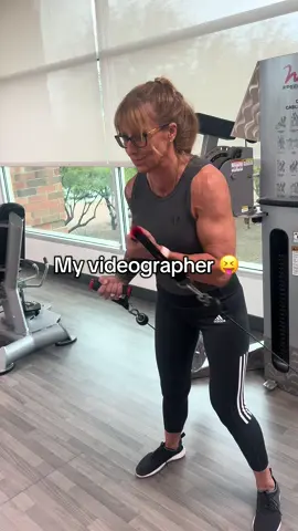 #gymfunny #gymbloopers #oopsie #sneezing #gymsilly @Guy Draper 