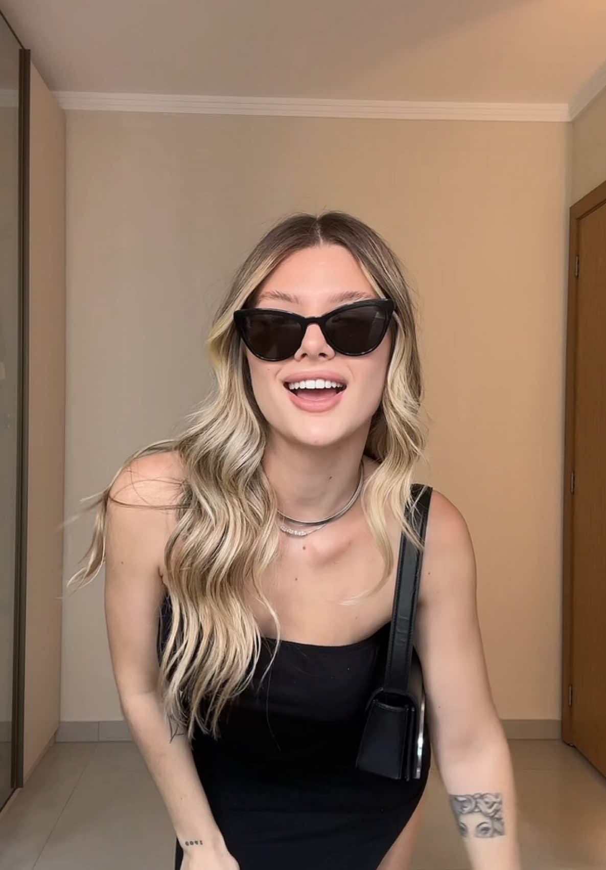 i can’t remember to forget you  #viral_video #fyp #rihanna 