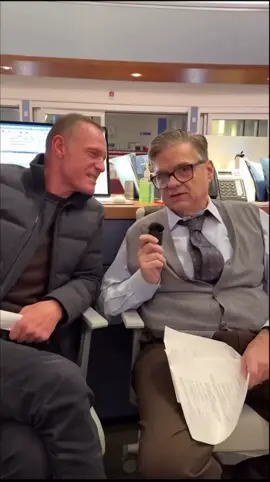 One Chicago whispering 🤫 .🤳🏼: oliverplatt (Instagram) #onechicago #fyp #chicagopd #hankvoight #jasonbeghe #chicagomed #danielcharles #oliverplatt #johnfrost #darrenbarnet #foryou 