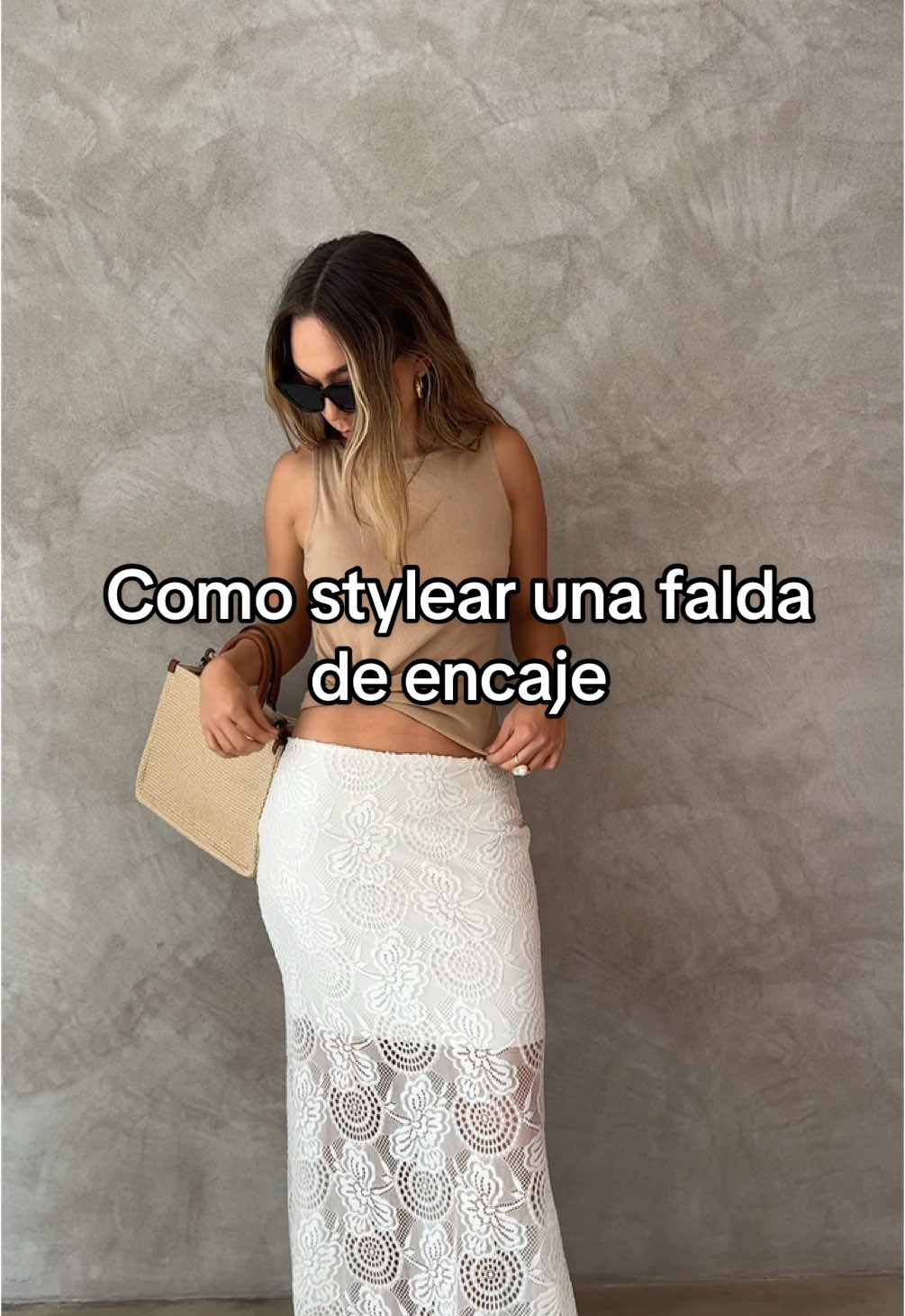 Si aún no sabes cómo usar tu falda de encaje te dejamos estas opciones! 🤩  #falda #encaje #verano #inspolooks #outfitideas #longskirt #outfits #howtostyle 