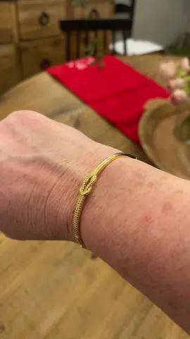 #tiktokmademebuyit #tiktokshop #fypシ #fashiontiktok #beauty 