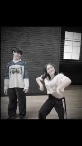 @giaroseofficial @Ryder Tully @ROCK SQUAD #cute #Ria #cuties #RIA #Gia #Ryder #ballet #dance #fyp #viral #dancer #ship