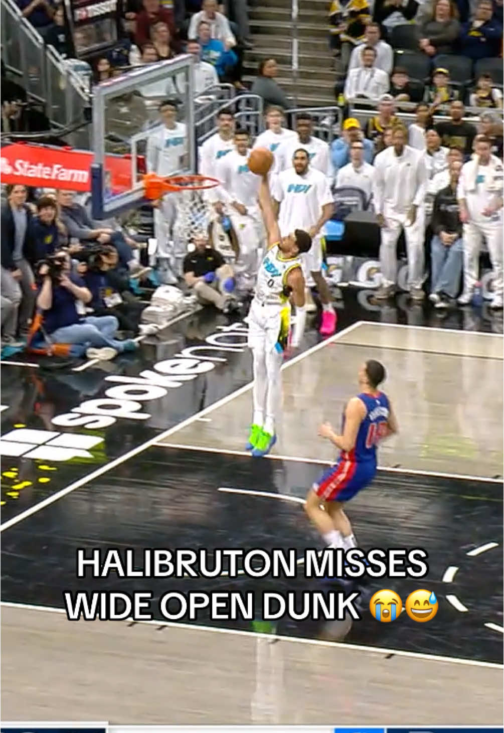 He almost had it 😭 #tyresehaliburton #NBA #basketball #hoops #pacers 