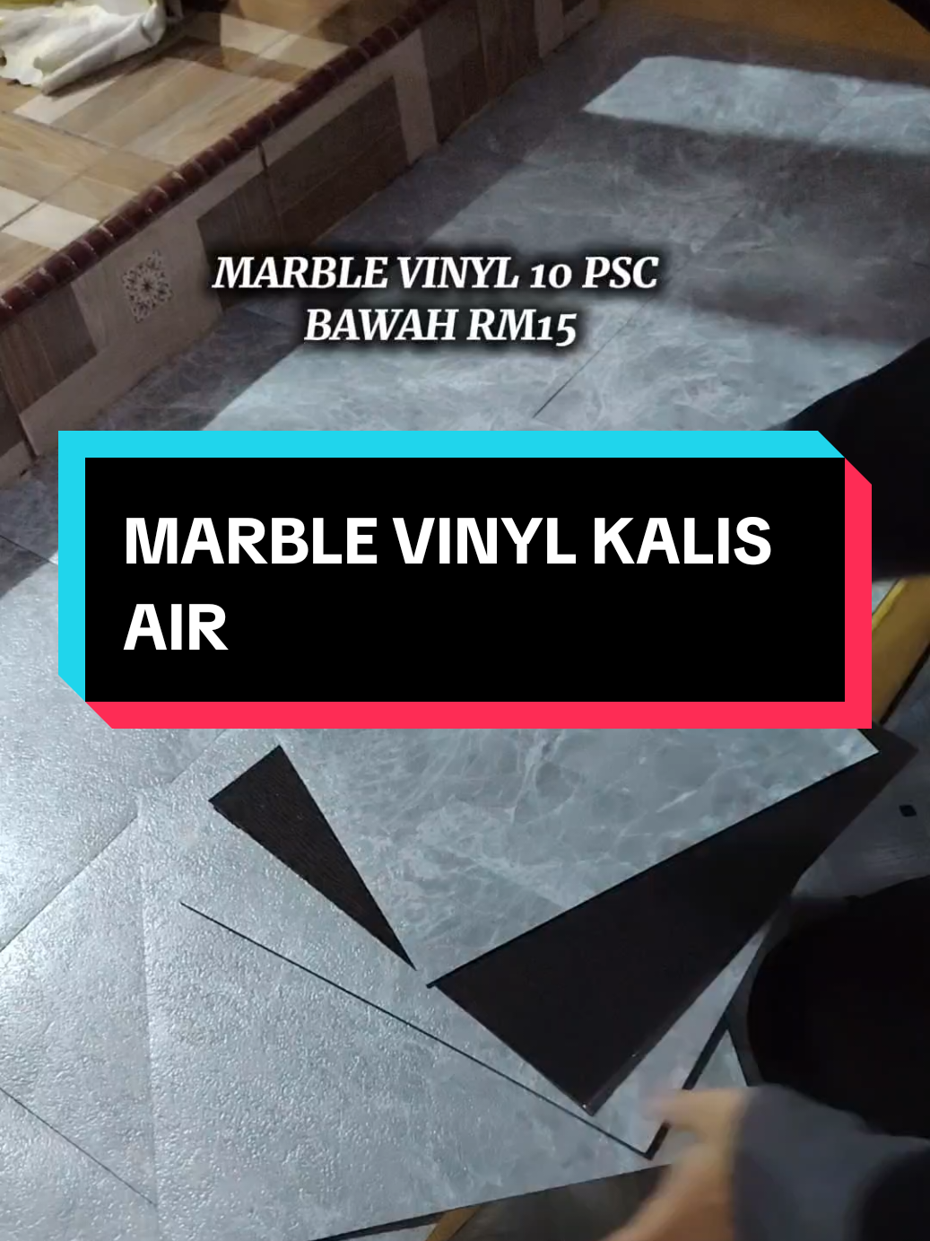 @Shazreha | thah Marble vinyl kalis air 10 pcs bawah Rm15 #marblevinyl #vinly #vinlytiles #marble #deco #decolantai #foryou #rumahminimalis #marblefloor #vinlyfloor #floor 