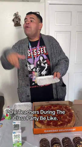 Teachers During The Class Party Be Like!! Y’all Who Remembers The Thin Pizza Slices? 😭😂 #fyp #teacher #school #party .