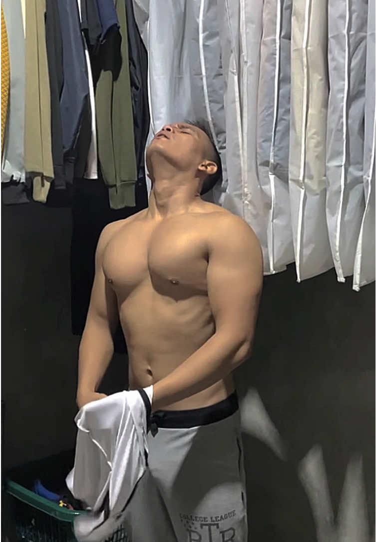 🔥🔥  #CapCut #gymmotivation #gym #olahragatiktok #GymLife #gymlifestyledaily #Fitness #gymshark #fitnessmotivation #GymTok 