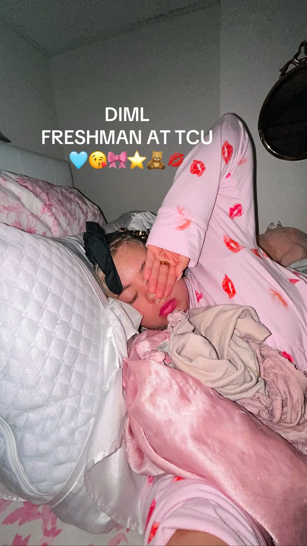 soo do we like the photo version???😁💗🤗 #diml #dayinmylife #collegediml #studentdiml #tcudiml #texaschristianuniversity 