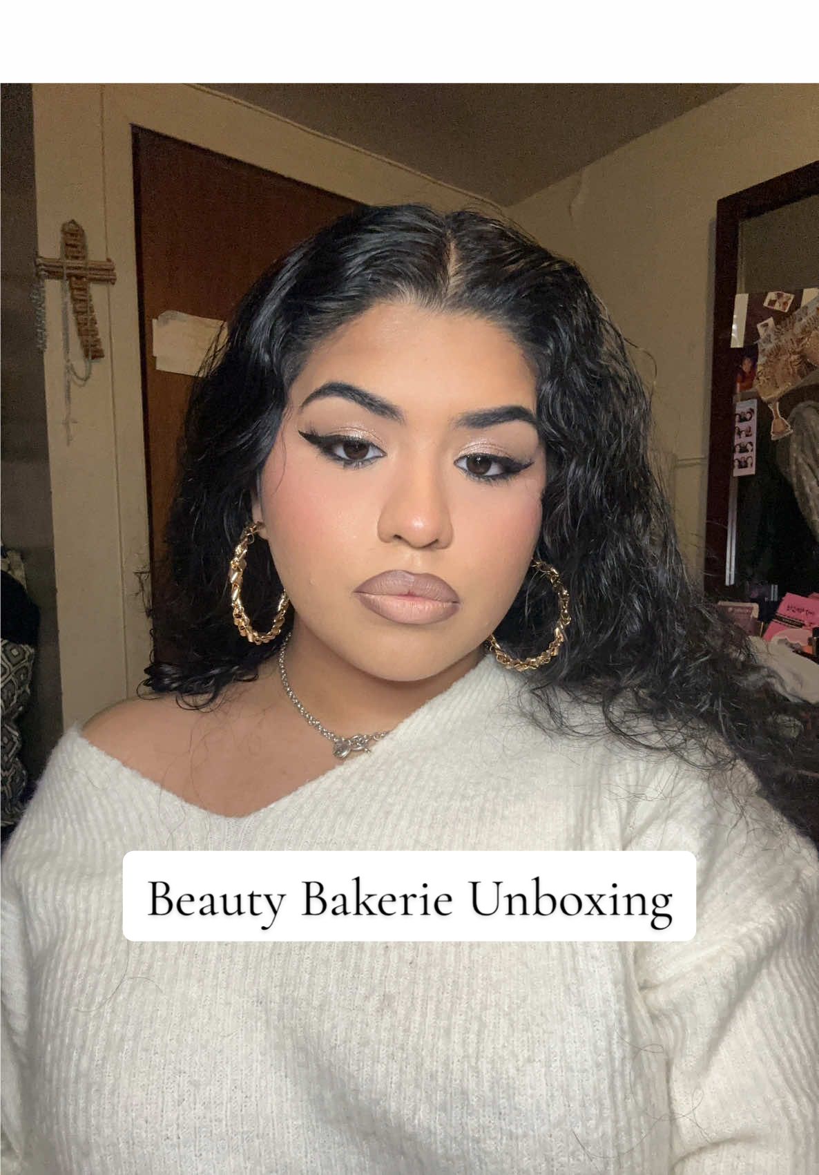 Beauty Bakerie Unboxing  Thank you so much @Beauty Bakerie Makeup for gifting me these wonderful products  #makeup #makeupunboxing #unboxing #beautybakerie #fy 