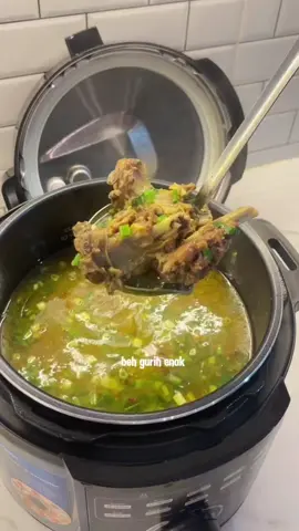 Ternyata masak pake presto digital hasilnya lebih enak gurih dan empuk banget dagingnya 🫶🏻😍😍 #pressurecooker #pancipresto #panciprestoviral #midea 