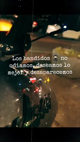 Y tratar de ser feliz ❤️‍🩹🥷🏻 #fyp #salsa #salsaromantica #biker #ns160 #lluvia #eddisantiago 