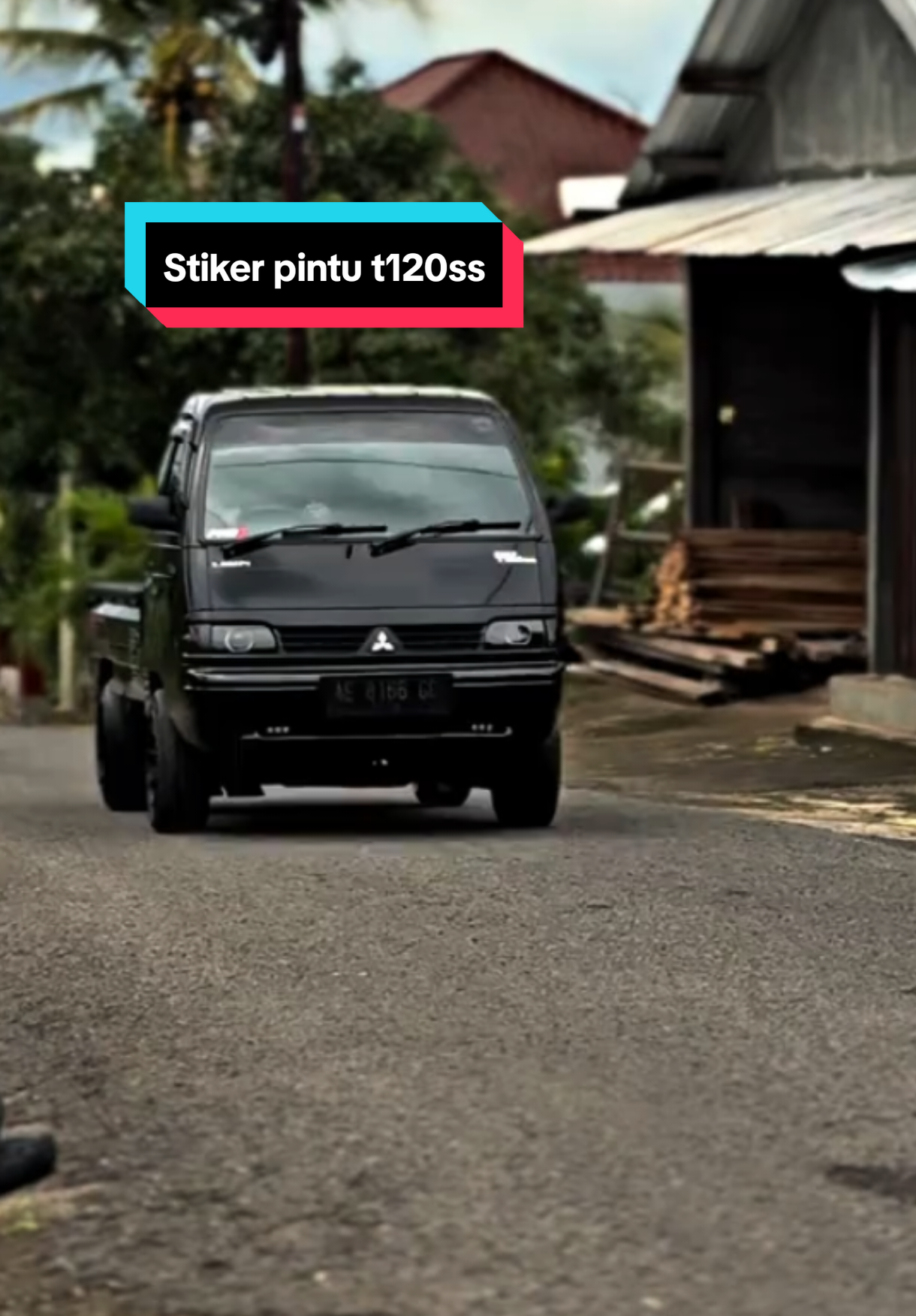 😍😍 Hitam glosy.. Repost tiktok #carrypickup #t120ssmodifikasi #t120sspickup 