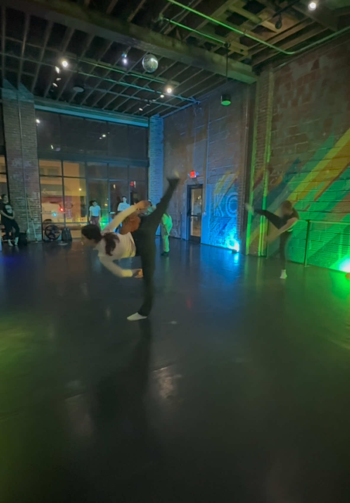 Rise Up @Andra Day  @Dance Fit Flow  #riseup #dance 