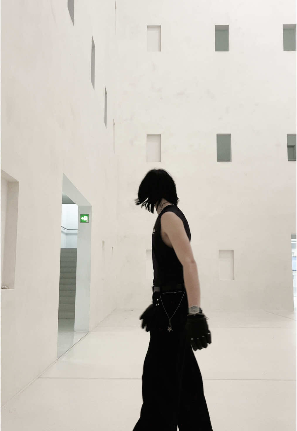emergency exits are lying. #fyp #fashion #style #white #rickowens #if7was9 #kmrii #viperr #vkei #visualkei #stuttgart #model 