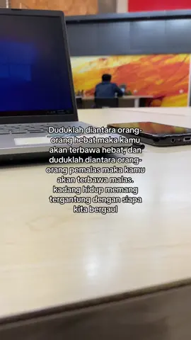 maka dariitu pandai-pandailah dalam bergaul #sadvibes #fypdong #galaubrutal🥀 #fypdongggggggg #4u #fyp #fypシ #masokberanda #qoutesstorywa #masukberanda 