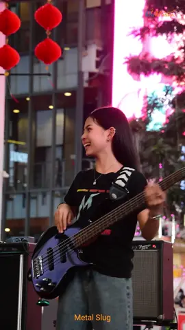 หิน เหล็ก ไฟ - หวาดระแวง Cover by Metal Slug | Bassist: Praewa #หวาดระแวง #cover #PraewaBass #MetalSlugBand #schoolband   #OoHmusic