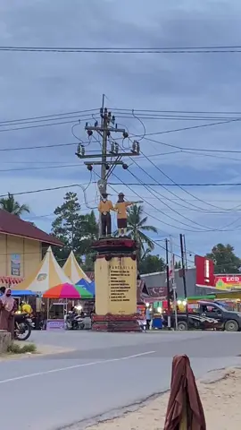 Mowila disore hri🫠🫠#fyppppppppppppppppppppppp #xzybcaシ #fypage #sunset #tugu #pramuka #mowila #kendarisulawesitenggara 