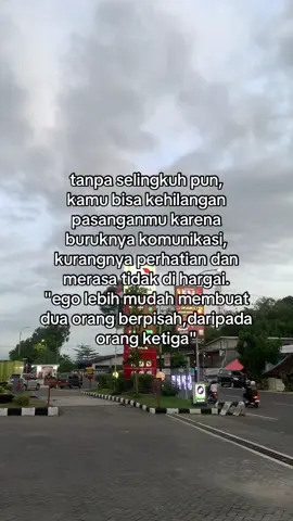 hidup itu cape,makanya kita butuh orang yang sama-sama excited,someone to talk,sefrekuensi dan saling mengerti🙂