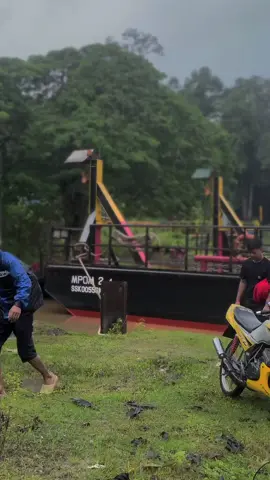 #CapCut @bocah ajaib 🏄🏻‍♂️ @Pan v1 #bugispride🏝️🔥 #legenda115fi #lcv1 #dinamik120 