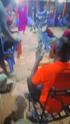 @Mathieu ya dégue wye🤔 dieulale enchantement de clé bi rk🥳🥳🥳 hooooo tak léne écouteurs yi wye😊