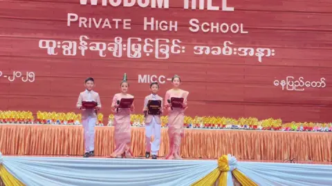 Grade 4 ကလေးလေးတို့ရဲ့ MC#school#WH