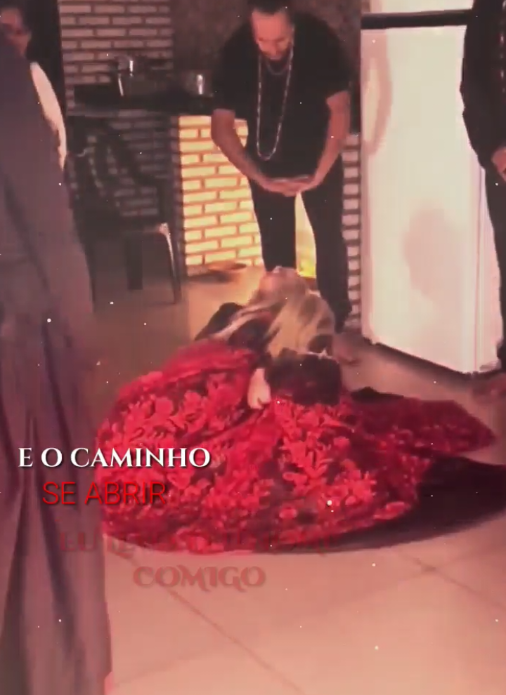 🍷🌹||. . . . #umbanda #pombogira #exu #edit #pombagira #laroye #mariapadilha #mariamulambo #incorporacao #fyp #mojuba 