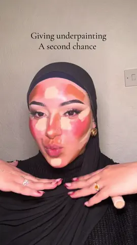 Definitely was scared for a second as I was getting ready for work 😭 but It’s definitely a slay  Products I used @madebymitchell curve case  @HNB Cosmetics soft focus air brush concealer / new soft focus luminous glow tint  @Diorbeauty forever skin perfect foundation stick 