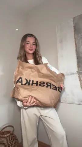 Anzeige| 🤍🤍 #bershka #bershkastyle #fy #fyp 