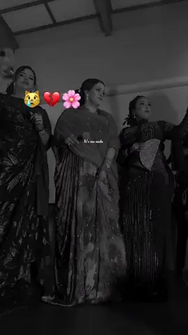 ano adi ku nawilay ❤️‍🩹🌸 #mofa🖤🕷 #mofayare #yurubgeenyo🥰💞💯 #songs #somalilyrics🌺😕💎 #jawi_bila🌊❤️🌴 