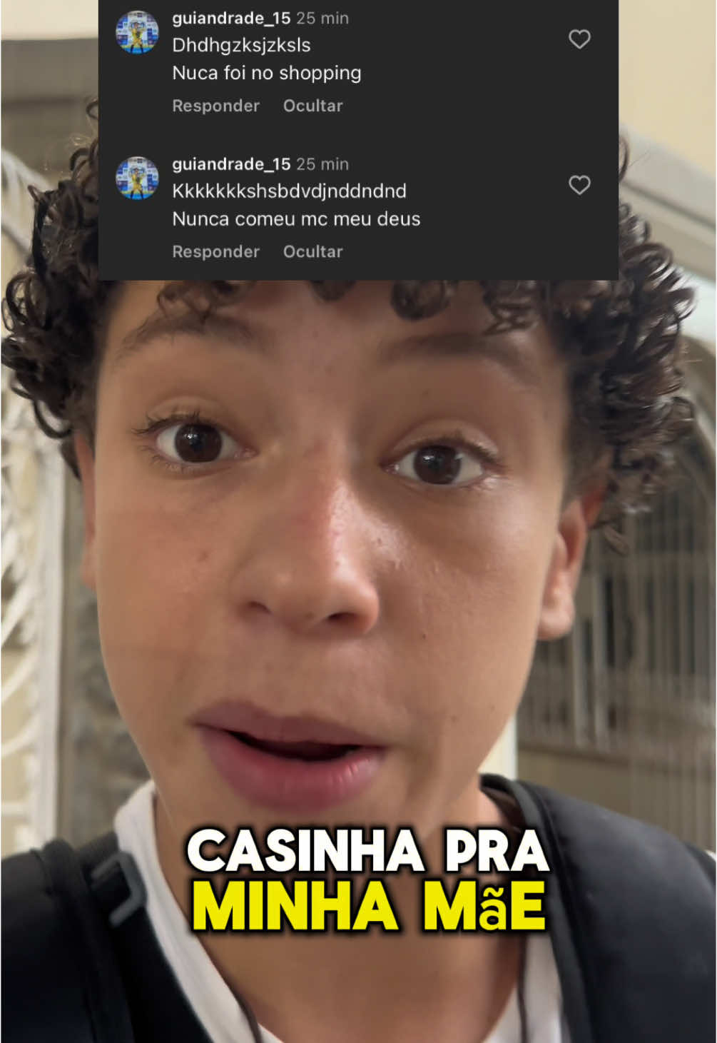 Trabalhando na chuva para um dia conseguir sair do aluguel 🙏