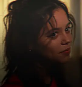 Tiktok algorithm hates me #edit #fyp #aftereffect #jennaortega #lapassion