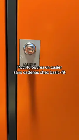 10min pour trouver un vrai casier vide 🥱 #sport #basicfit #salle #GymTok #muscu