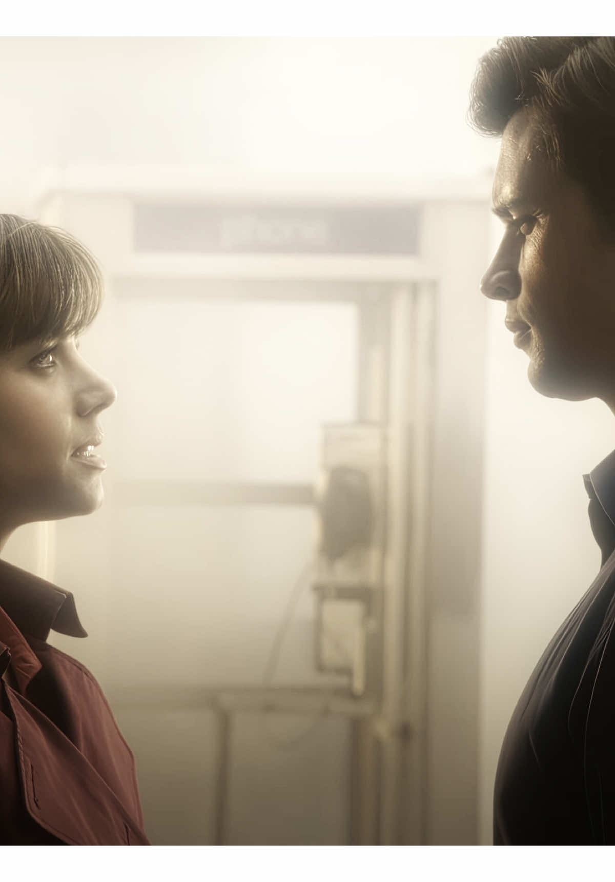 #CLOIS ✧ ship so good bro is in a love triangle with HIMSELF ⸻ #clois #cloisedit #smallville #smallvilleedit #clarkkent #clarkkentedit #tomwelling #tomwellingedit #loislane #loislaneedit 