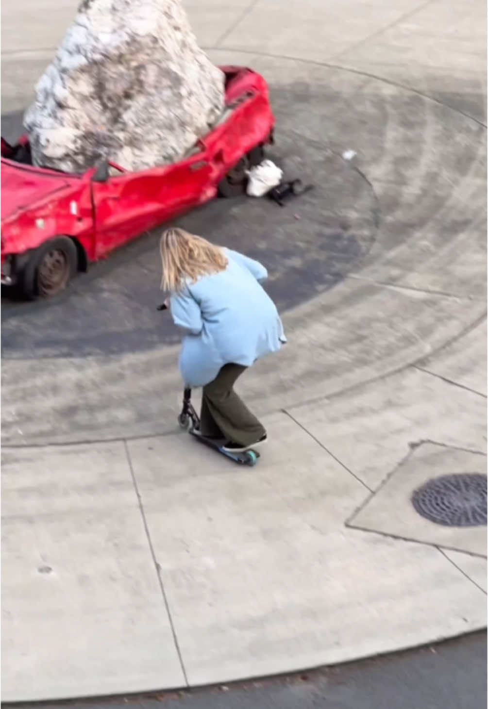 Note to self, don’t park near Juzzy Carter #shorts #fyp #scooter 
