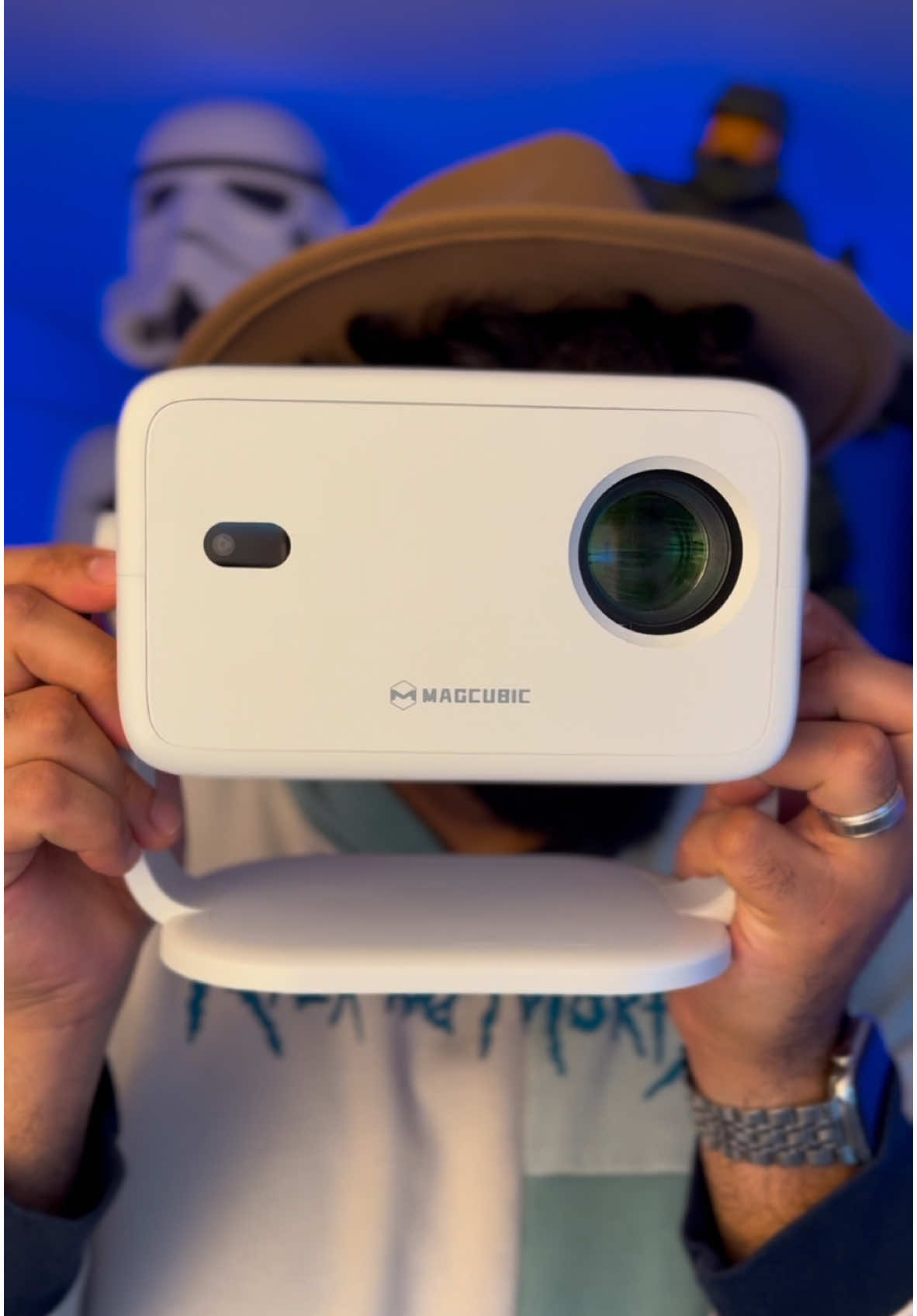 This is the MAGCUBIC L018, the best smart projector under $120 😱 With 4K and 1080p resolution support, you'll enjoy crystal-clear images and vibrant colors.  The 650 ANSI lumens brightness ensures your movies and presentations look fantastic, even in well-lit rooms.  Plus, the auto focus and keystone correction make setup a breeze. Running on Android 11, this projector seamlessly integrates with your favorite streaming apps like Netflix and YouTube.  Bluetooth 5.2, you can easily connect to external audio devices for an immersive sound experience. 🔗 Link in caption 🏷️ #magcubic #SmartProjector #giftideas #ValentinesDay #tiktokshopjumpstart #miniprojector #gamechanger 