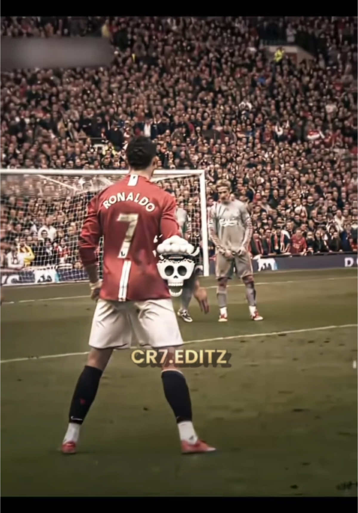 Ronaldo’s free kick pose #foryoupage #tiktokviralvideo #cr7 #cristianoronaldo #skills #football #edit 