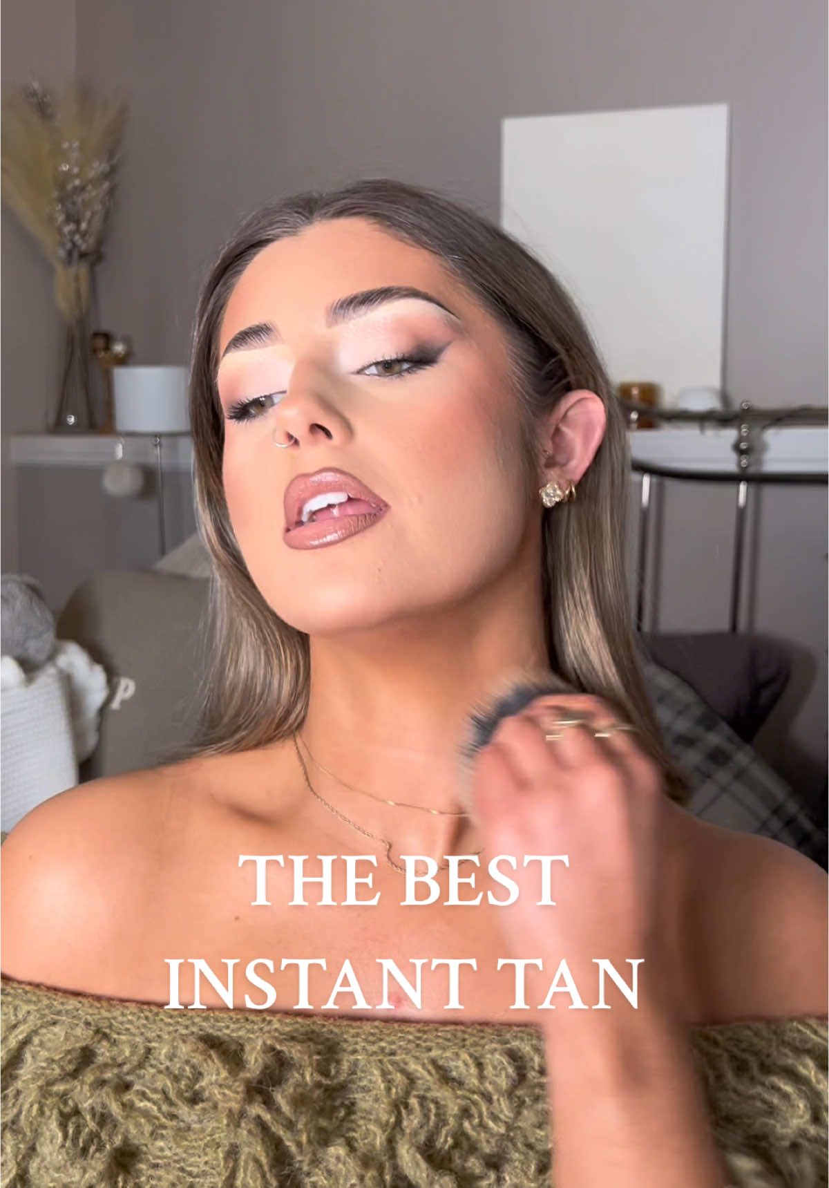 Replying to @Chantelle Fen this was on my 2024 faves its soooo good!! @Bondi Sands tinged skin perfecter #fyp #faketan #tanningroutine 