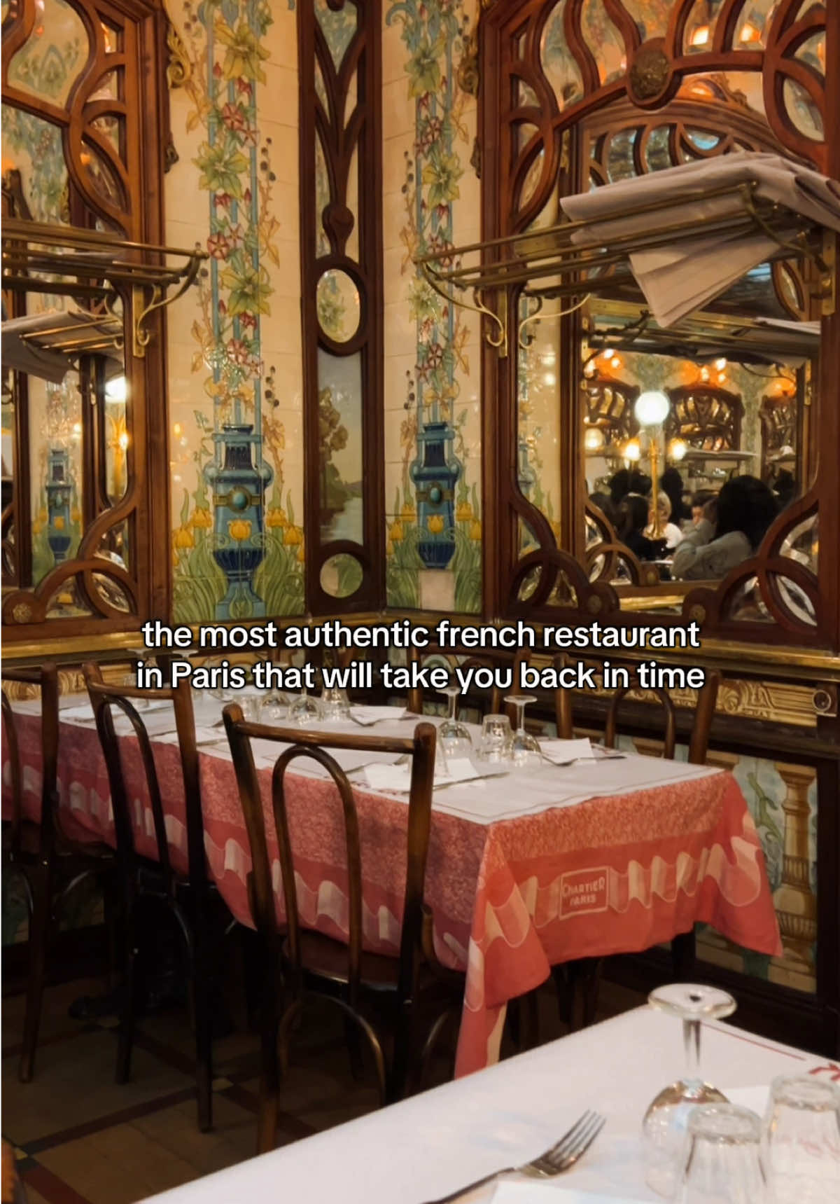 The most authentic French restaurant in Paris is also the most affordable 🍷 Step back into 1900’s Paris at 📍 Le Bouillon (different locations in Paris)  Prepare to queue if you don’t come early or late, and don’t forget to order the snails 🐌  #creatorsearchinsights #parisrestaurant #pariseats #frenchfood #parisfood #travelparis #parisguide #parisdate #parisfoodguide 