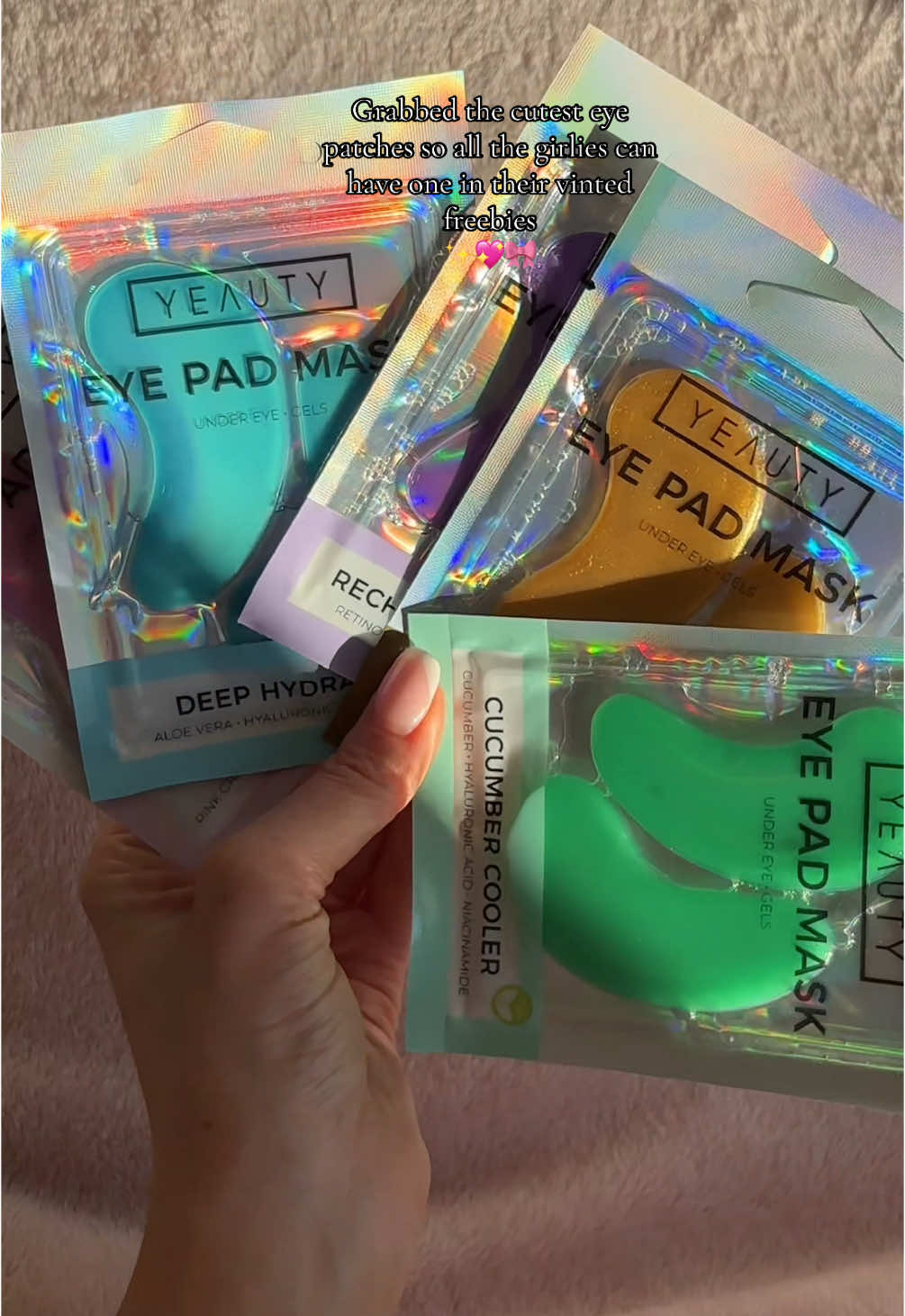 Can pink eye patches get any cuter! Cute clothes and cute hydrated under eyes 👀 💖  @Vinted #contentcreator #mircoinfluencer #ugc #ugccreator #ugccontentcreator #vinted #vinteduk #vintedukseller 