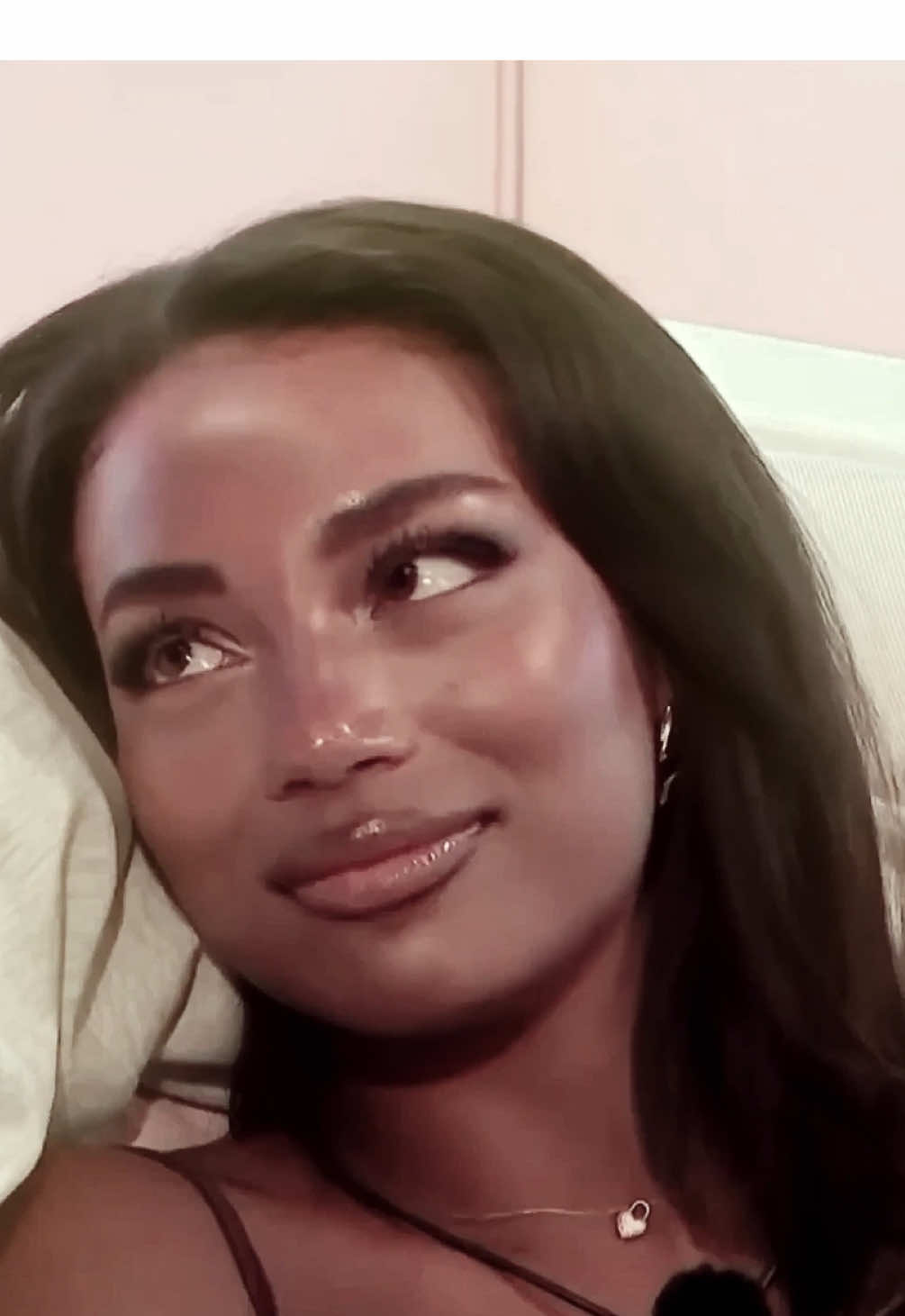 my angel girl 🪽  {ib spikedgun}  #fyp #foryou #umajammeh #LoveIsland #loveislandallstars #loveislandedit #aestheticedits #viral @Uma Jammeh 