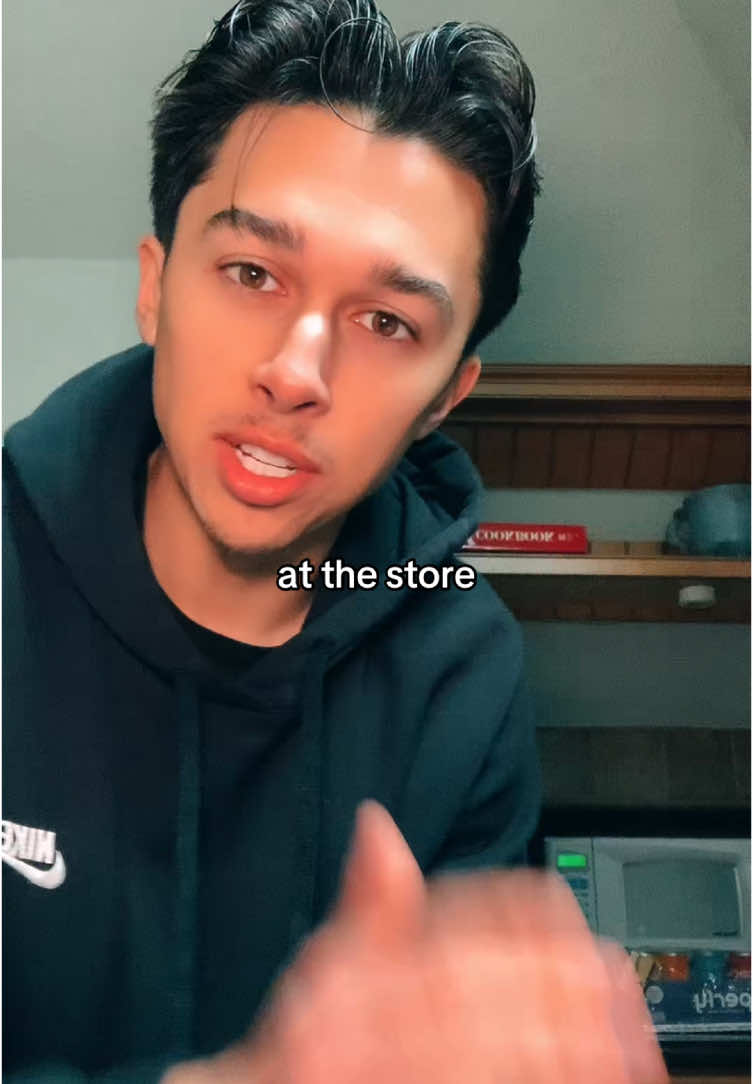 I just assume every compliment is sarcastic #storytelling #funny #relatable 