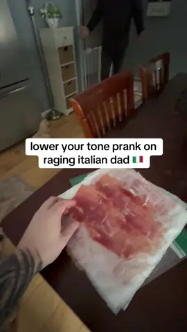😂😂 #foryoupage #foryou #fyp #fypp #fy #viral #rage #funny #raging #italian #dad #fypage #theragingitalian #prank 