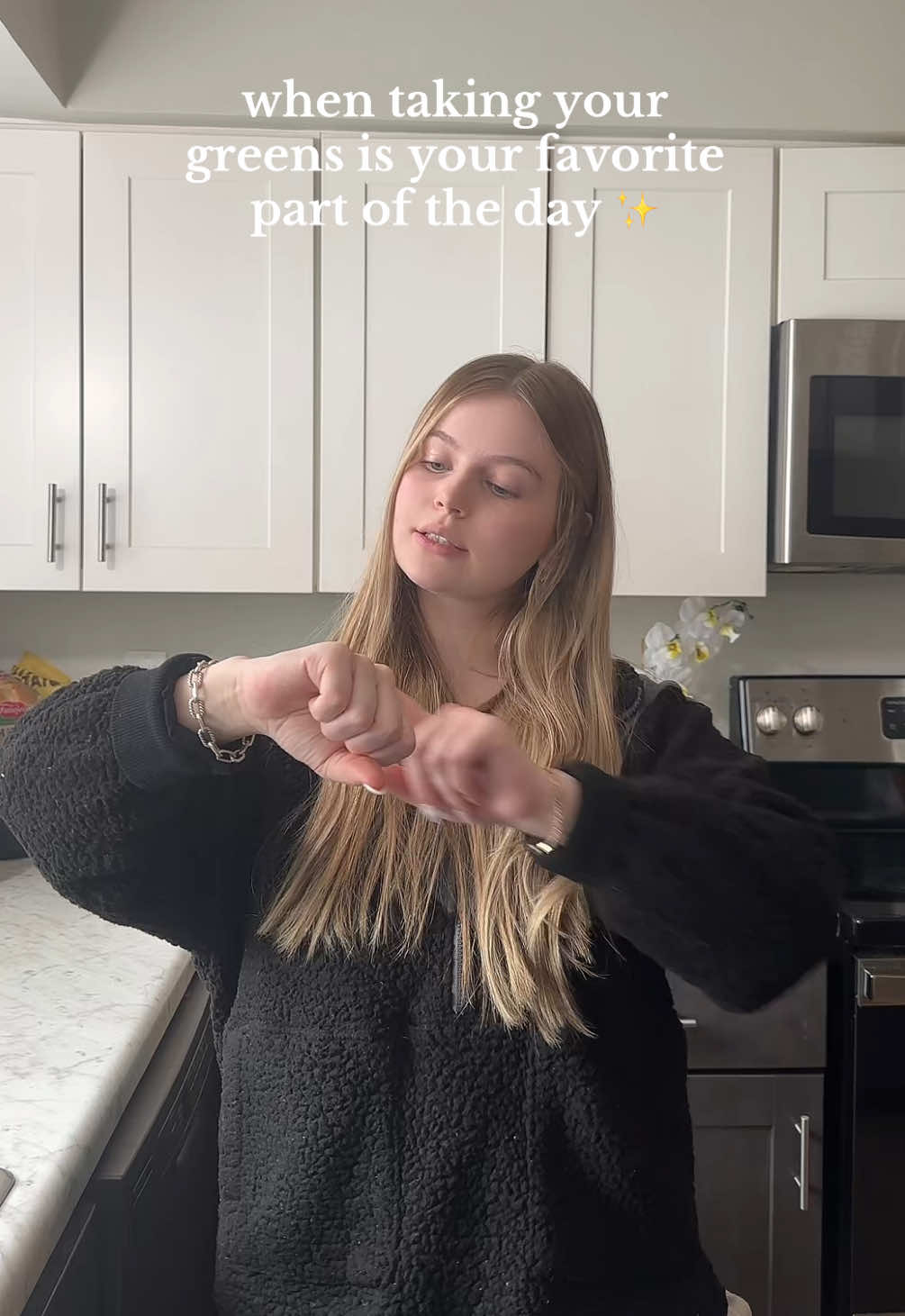 My fave greens & just in time for a restock! Bloom products are all 30% from Jan 30-Feb 3 ✨ #bloompartner @Bloom Nutrition 