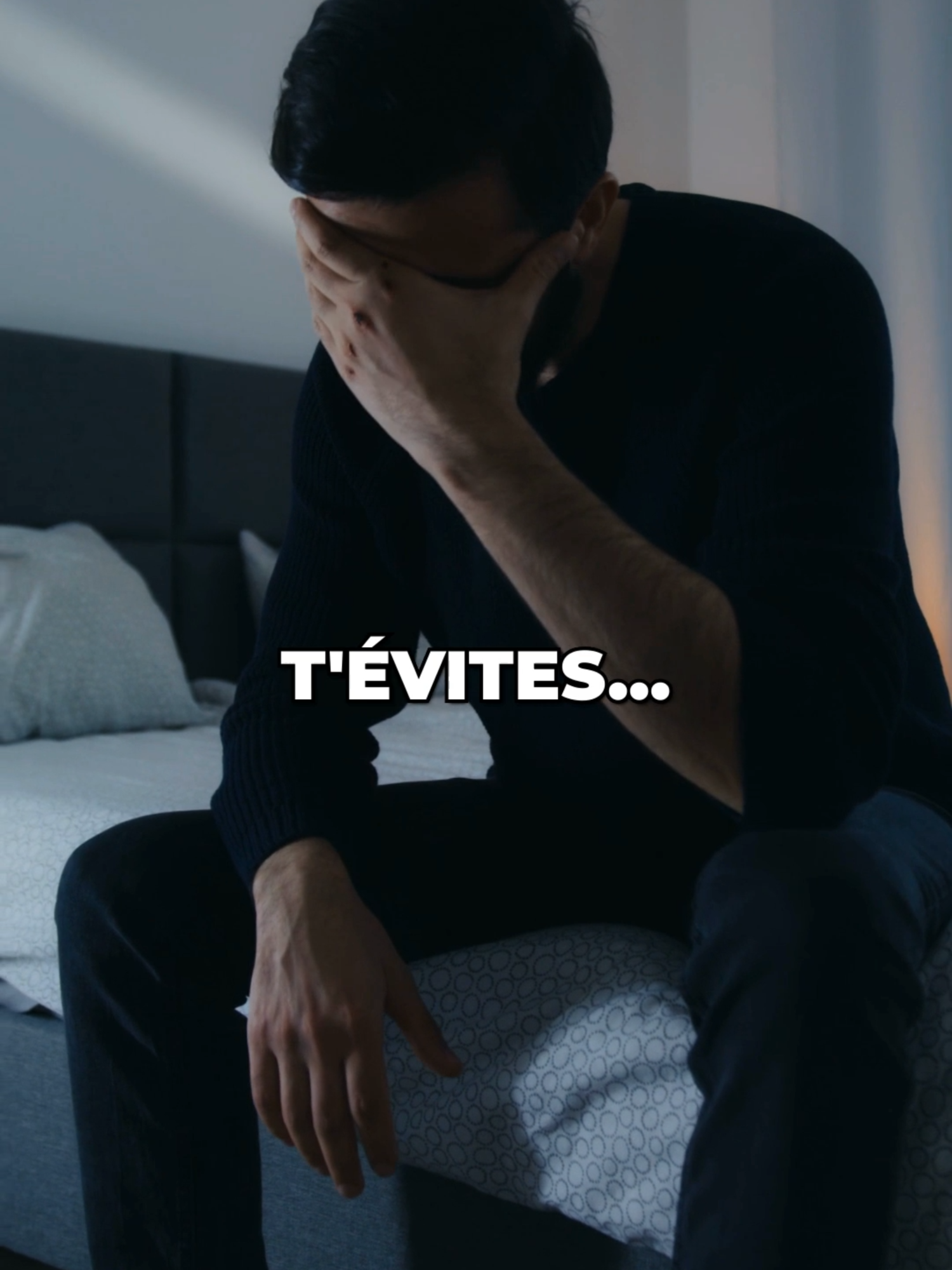 Pourquoi tu fuis le silence, frérot...? 🤔   Parce que quand tout s’arrête...,   il reste toi avec toi... 🧘‍♂️   Mais si tu t'évites...,   qui vit à ta place...? 😟   #Réflexion #Silence #BienÊtre #SantéMentale #Équilibre #DéveloppementPersonnel #VivreLeMoment #soyezvousmeme #Authenticité #CroissancePersonnelle