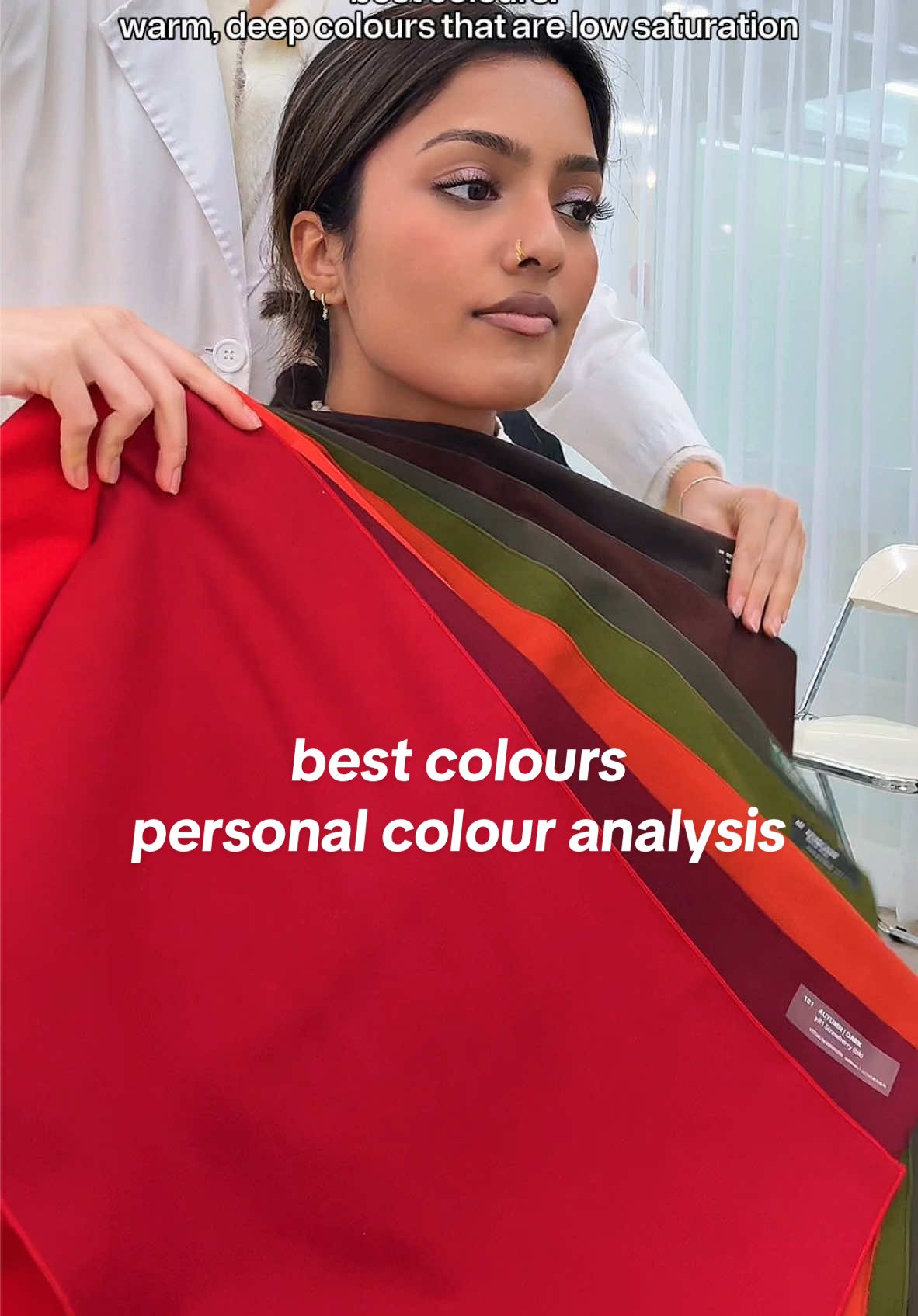 Replying to @LushxAura🎀💅🏻 wait til the end! my skin has olive undertones & they’ve determined me to be a “warm autumn”🍂 the seasonal color theory breaks down colours into: • hue: warm (yellow, golden, earthy tones) vs. cool (blue, pink, icy tones) • chroma: clear (bright, vivid colors) vs. soft (muted, toned-down colors)  • value: light (pale shades) vs. dark (deeper, richer tones) i’m still learning a lot on colour theory & seasonal colour theory so i thought this was super interesting! also keep in mind, there are a lot of factors involved in this including biases from the individual, korean beauty standards & much more! disclaimer: i was wearing makeup, so the analysis might not be as accurate as it would be without #personalcoloranalysis #personalcolor  