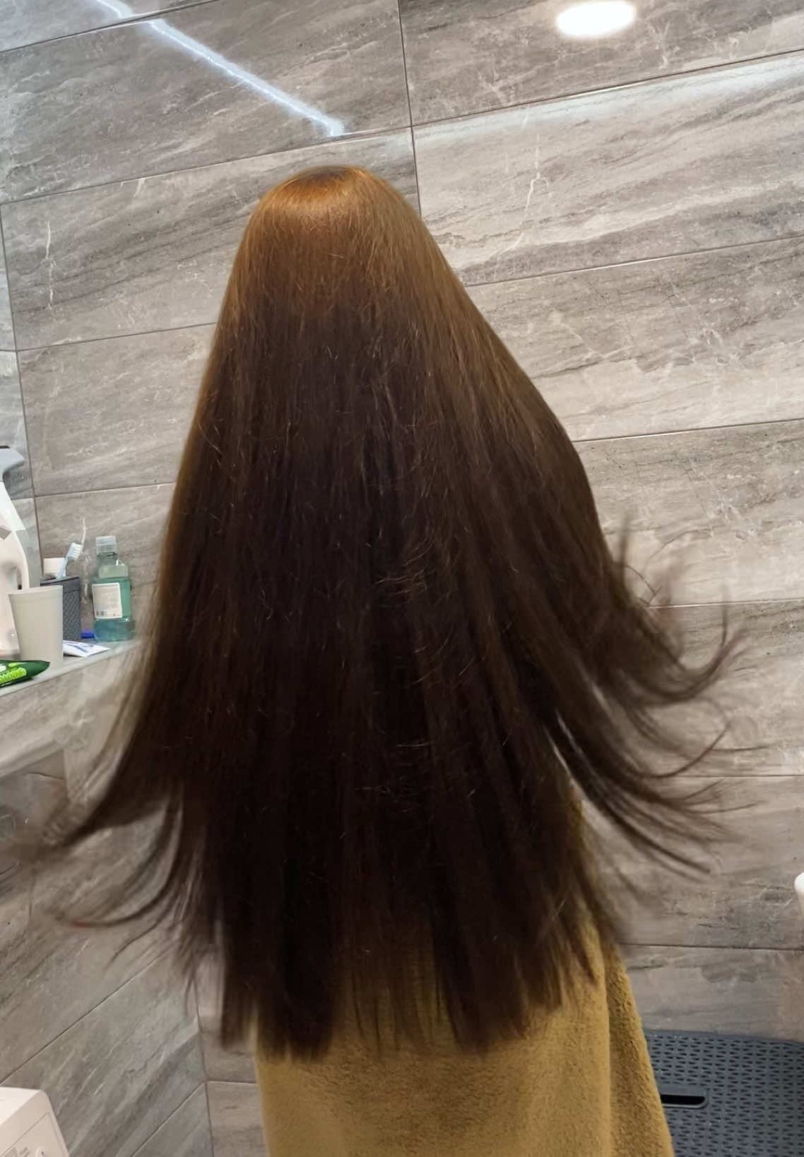 🧸  #hair #longhair #longhairgirl #hairtok 